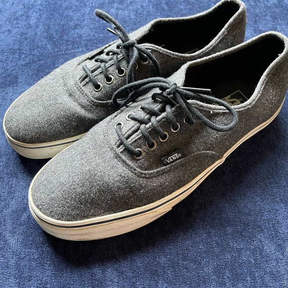Vans Other - 🌟🌟 HP 🌟💫 Vans Gray Tweed Sneaker